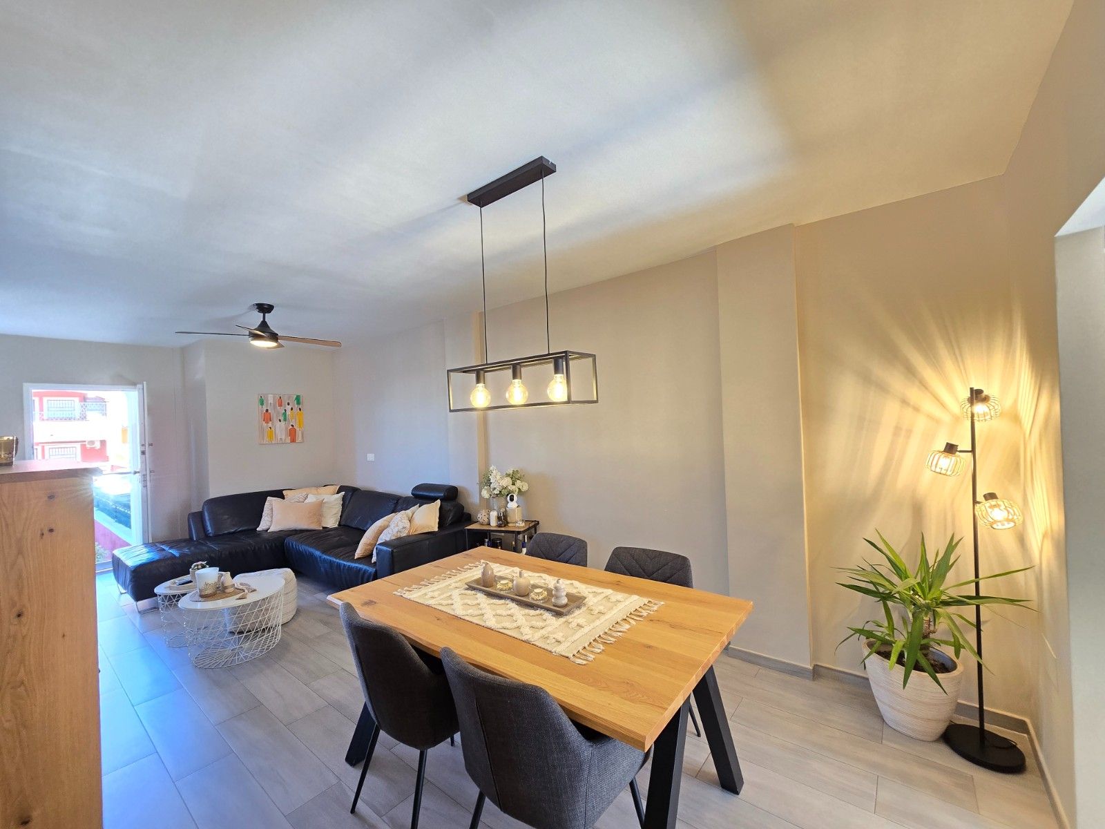 2-Bedroom Apartment in Los Altos, Orihuela Costa - Image 18