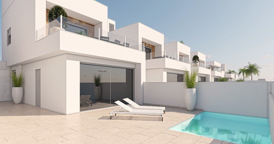 3-Bedroom Townhouse in San Pedro del Pinatar - Image 1