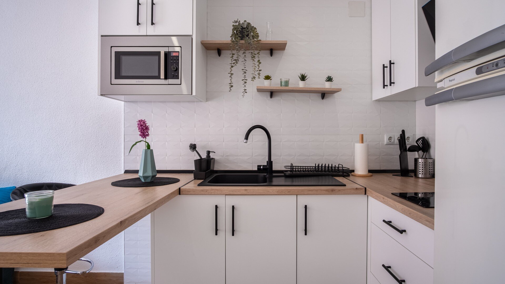 1-Bedroom Apartment in Estacion de Autobuses, Torrevieja - Image 4