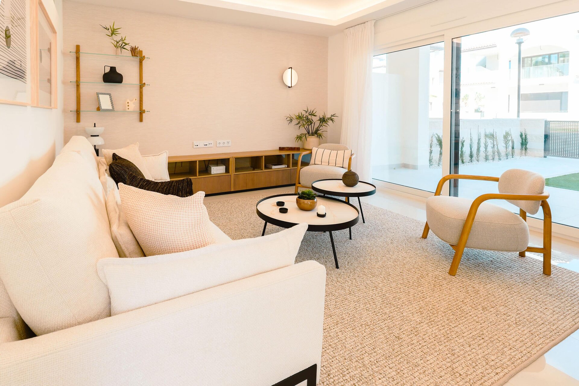 2-Bedroom Ground Floor Apartment in Rojales - Image 19