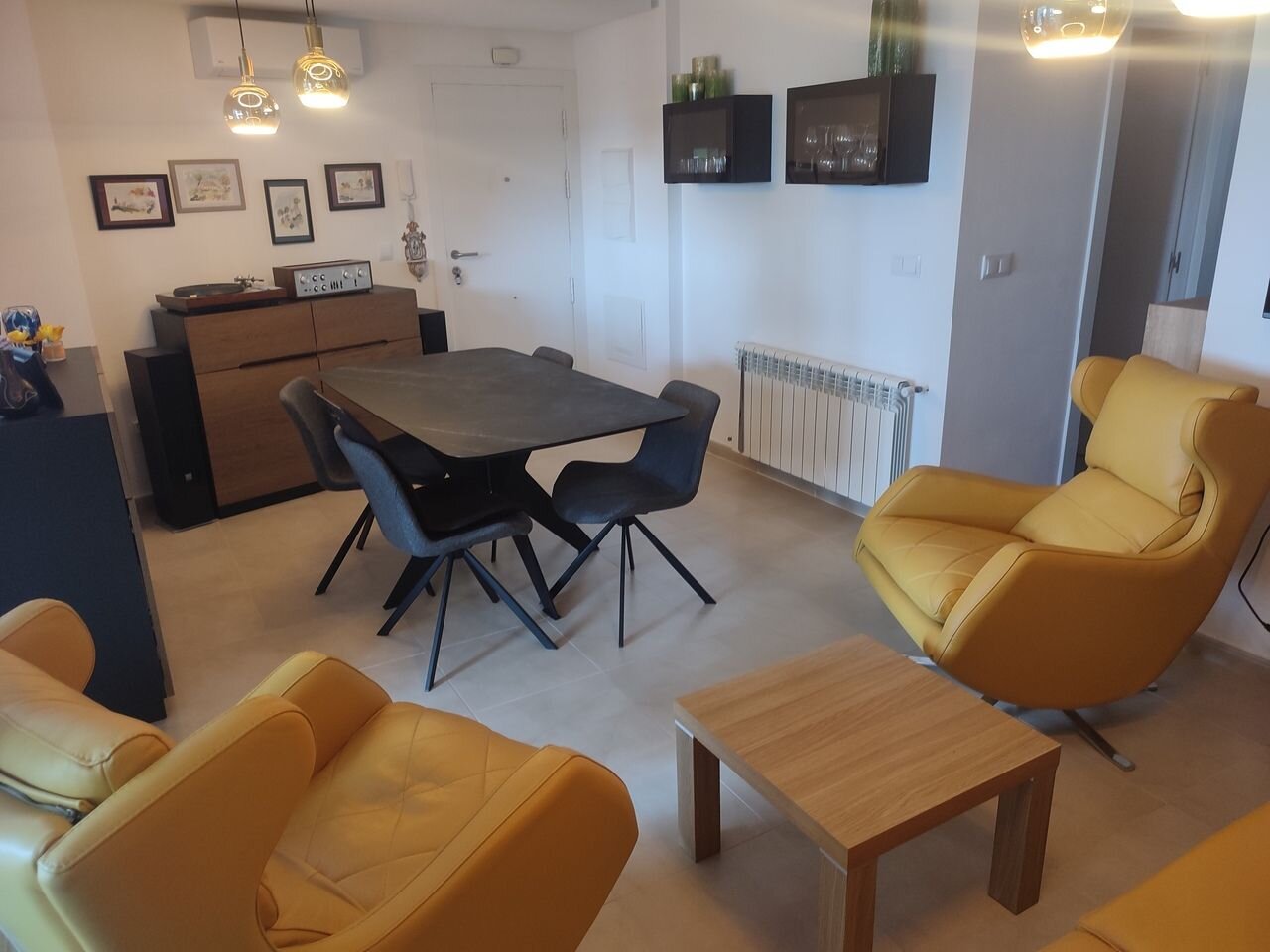 2-Bedroom Apartment in Sucina, Sucina - Image 10
