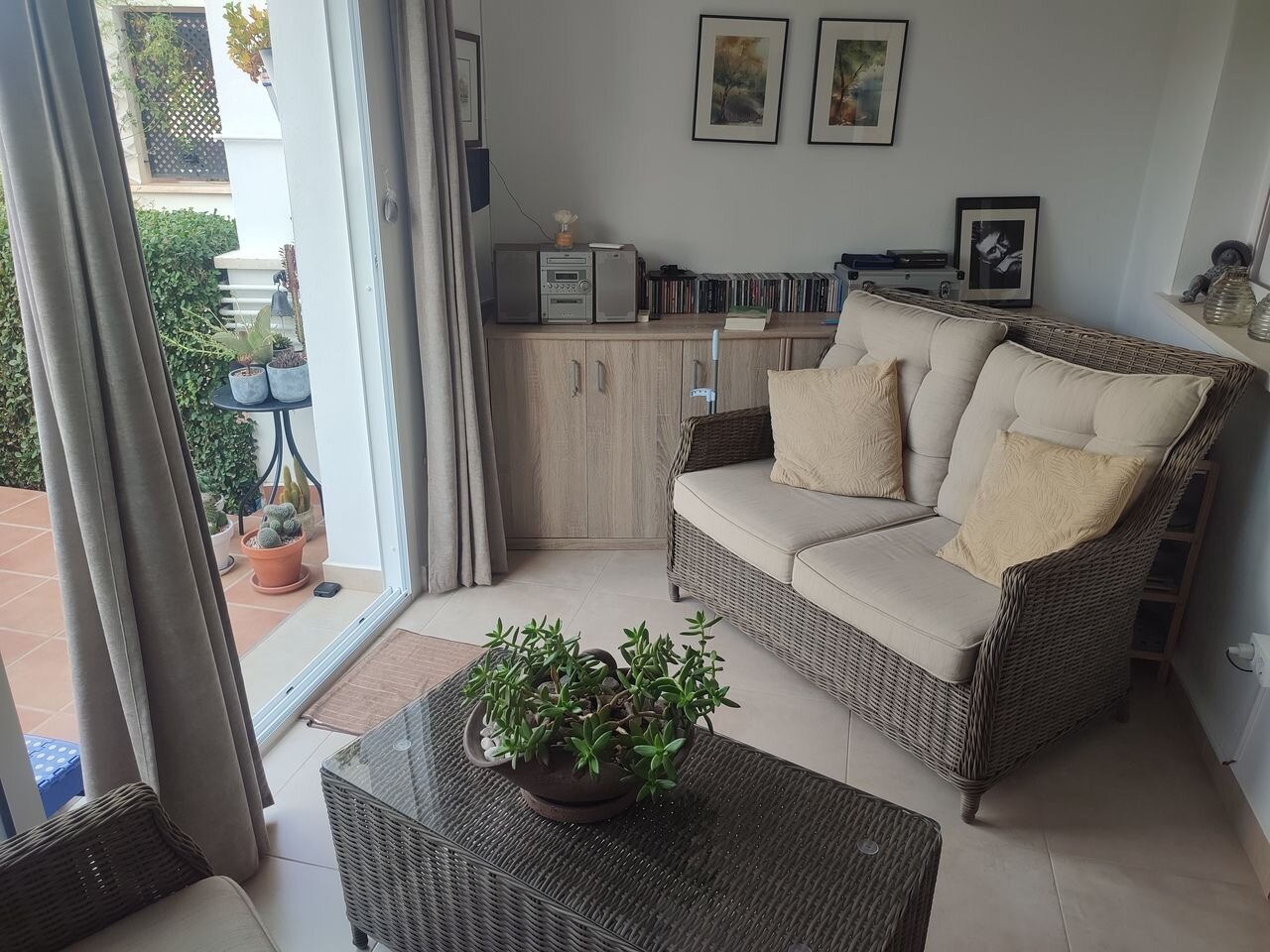 2-Bedroom Apartment in Sucina, Sucina - Image 5
