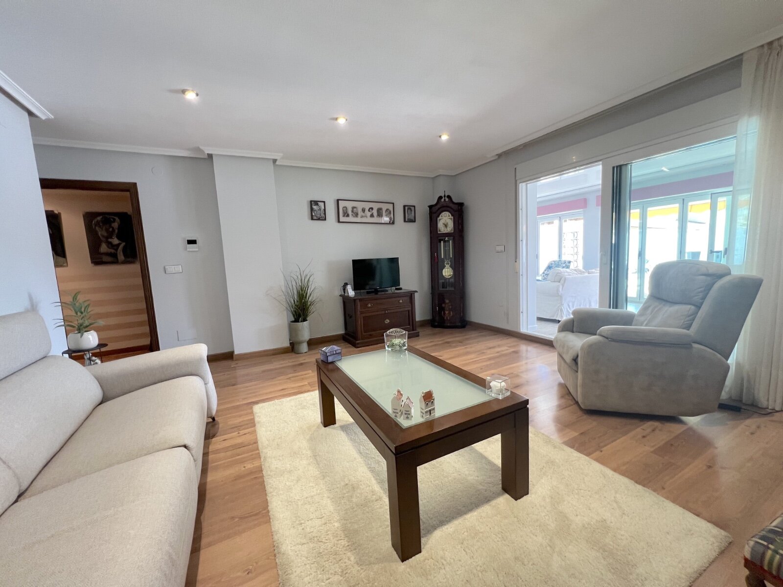 6-Bedroom Villa in La Senda del Recuerdo, San Javier - Image 13