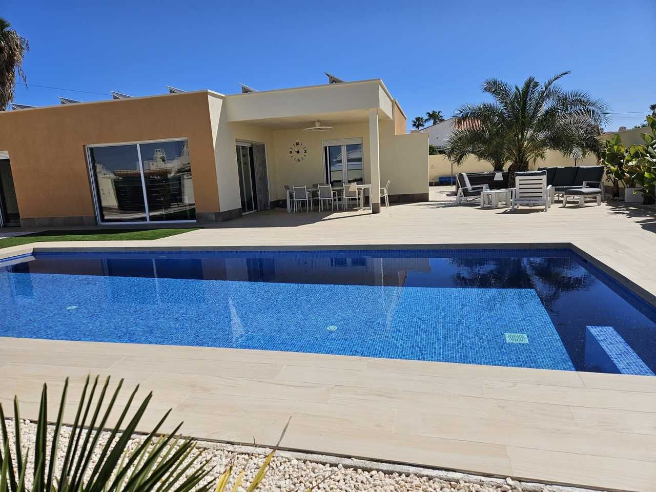 4-Bedroom Villa in La Siesta - El Salado - Torreta, Torrevieja - Image 1