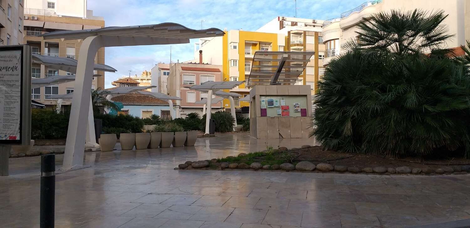 Apartment in Torrevieja - Image 11