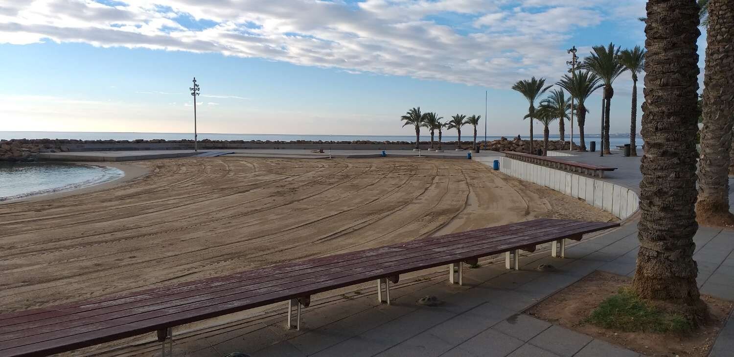 Apartment in Torrevieja - Image 4