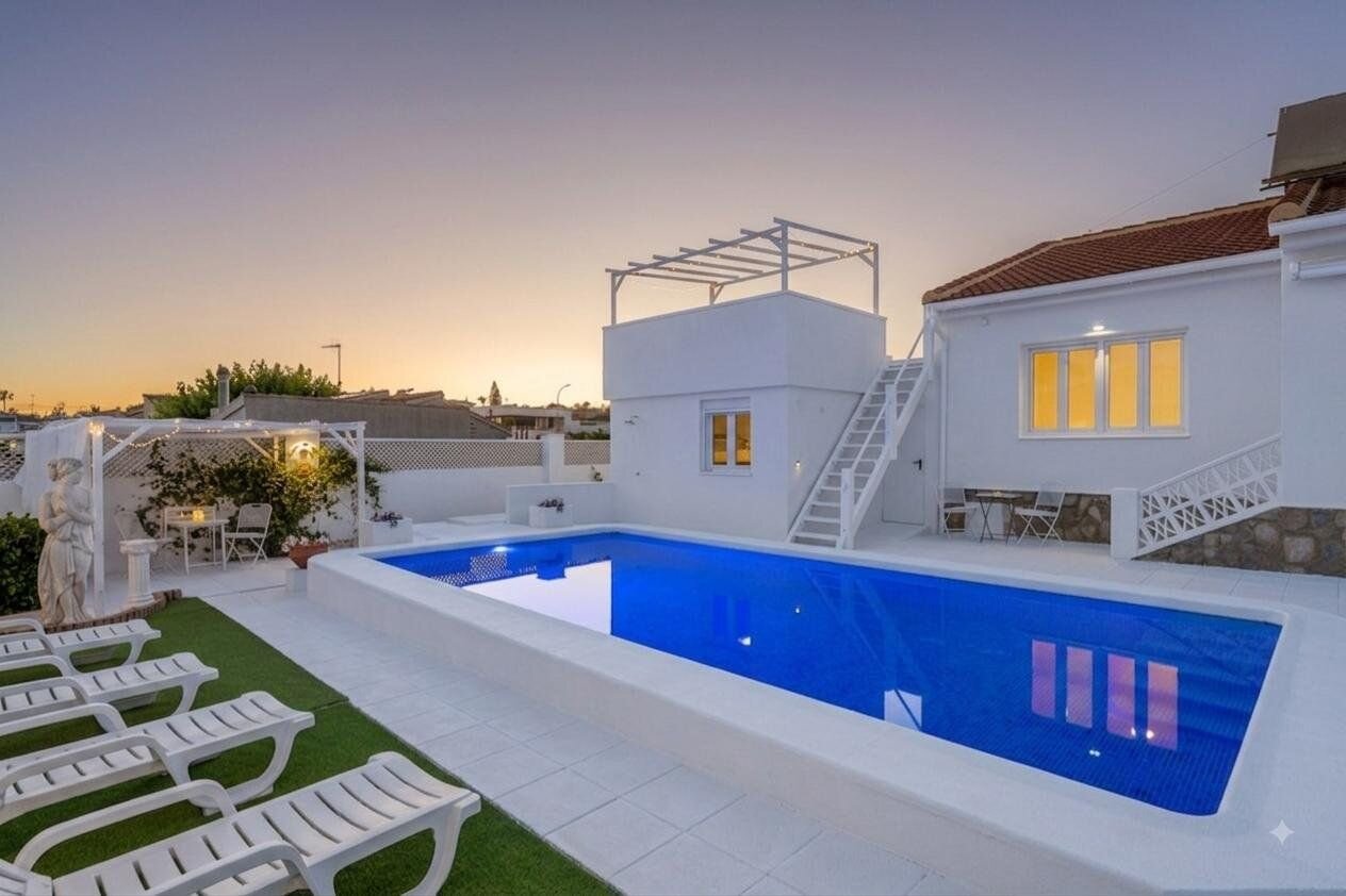 6-Bedroom Villa in Centro de la Ciudad Quesada, Rojales - Image 27