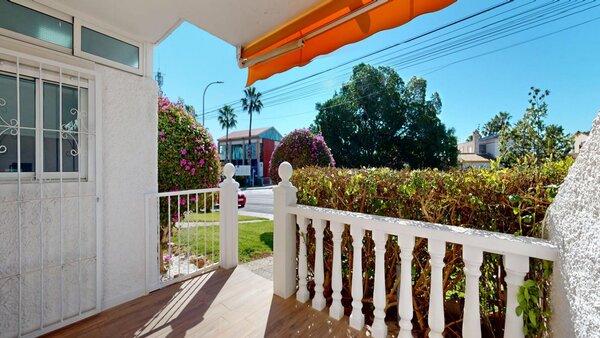 2 magamistuba - Bungaloo - Villamartín-las Filipinas Orihuela Costa