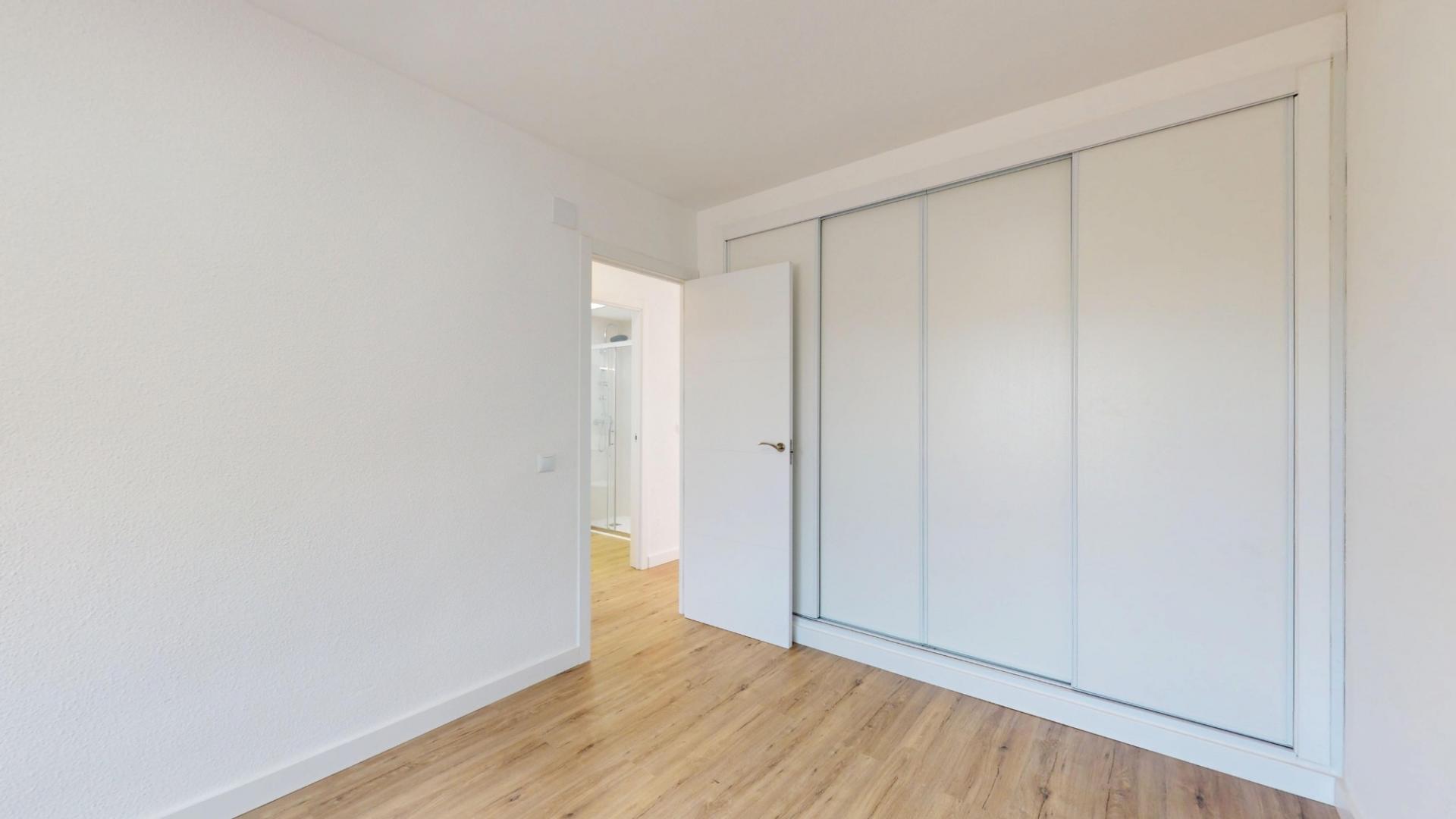 2-Bedroom Bungalow in Villamartín-las Filipinas, Orihuela Costa - Image 16