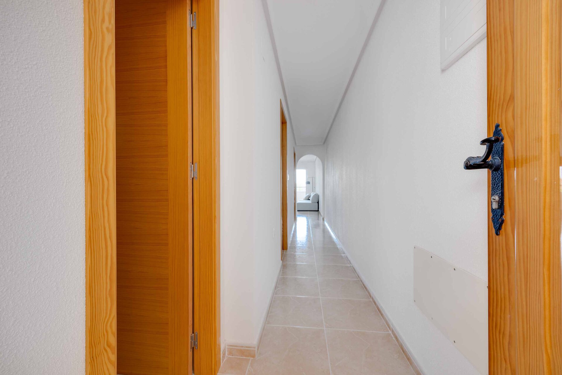 1-Bedroom Apartment in San Fulgencio - Image 19