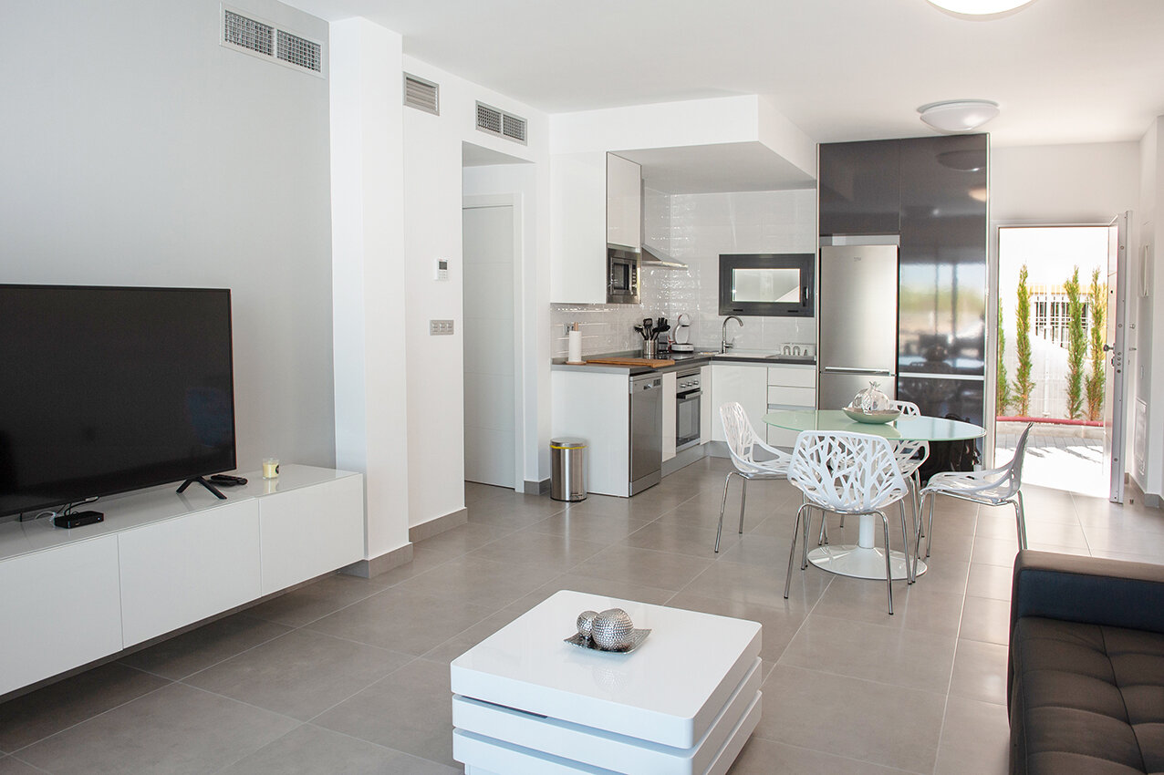 2-Bedroom Apartment in Pilar de la Horadada - Image 3