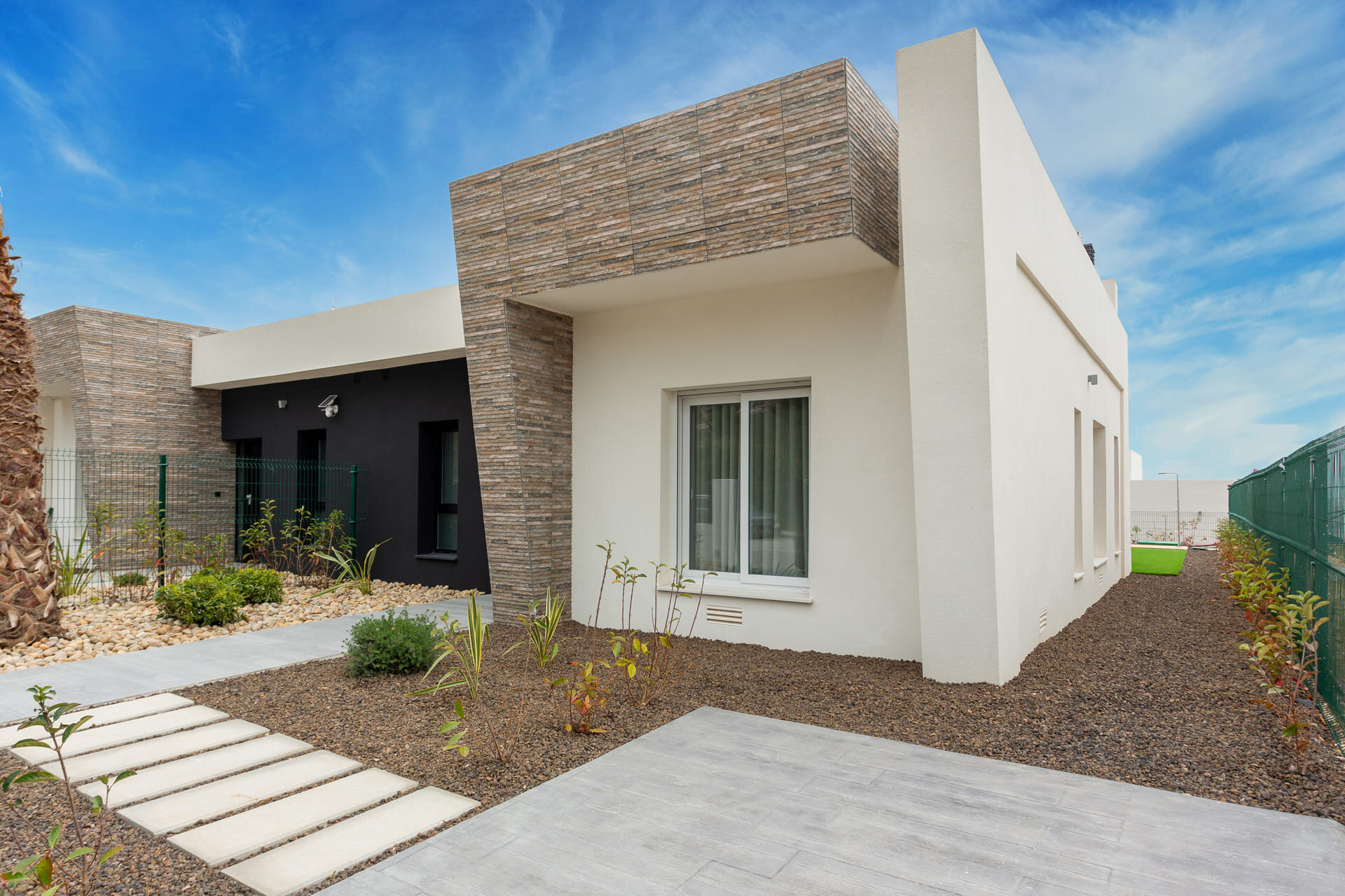 2-Bedroom Townhouse in La Finca Golf - Image 20