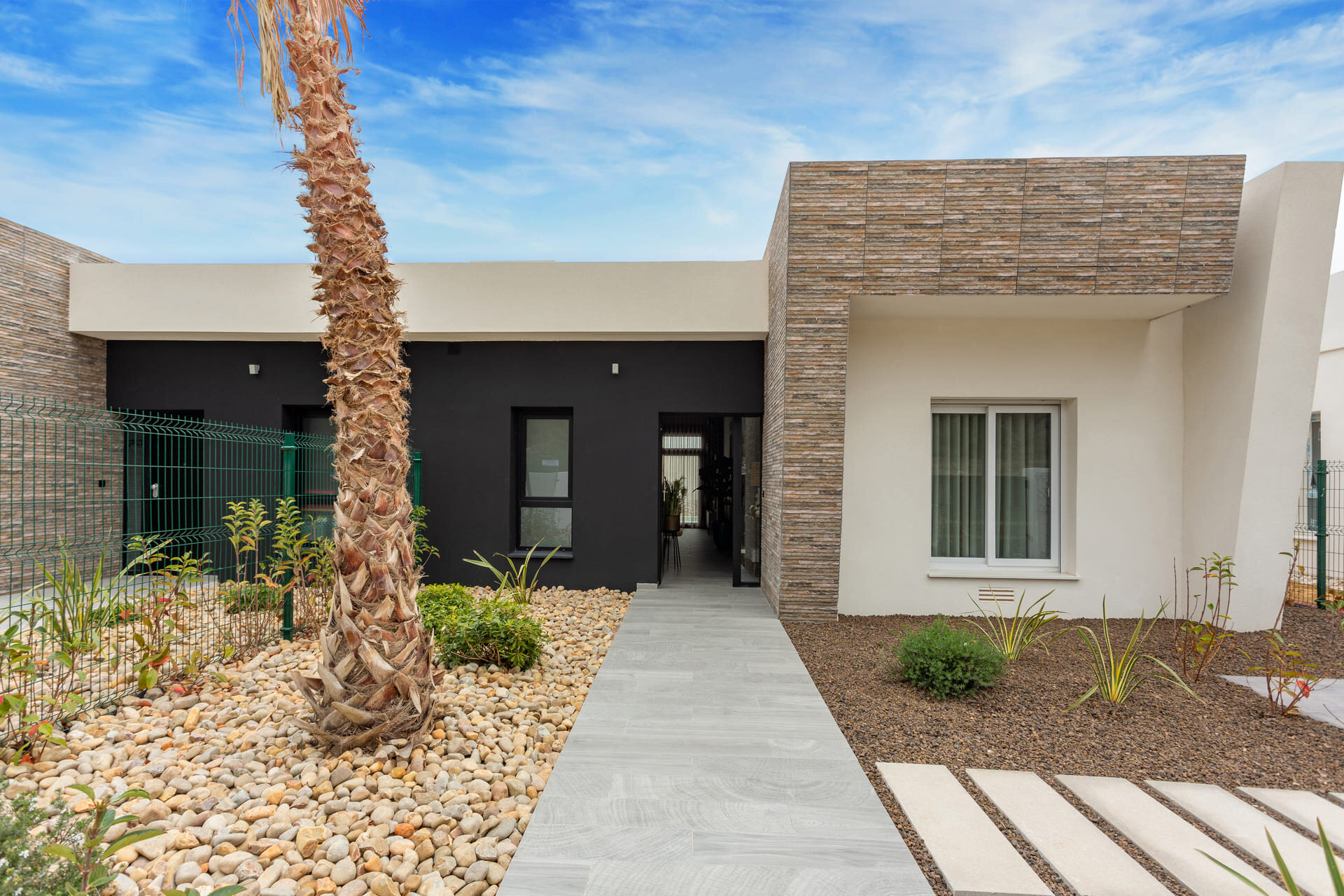 2-Bedroom Townhouse in La Finca Golf - Image 21