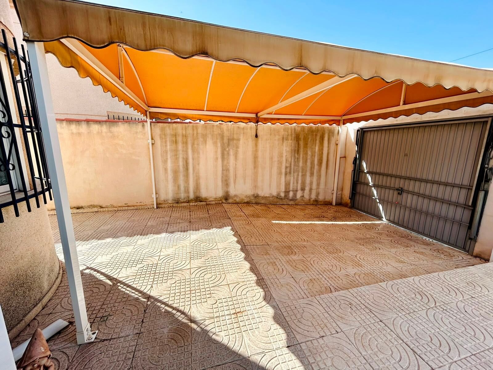 4-Bedroom Villa in San Luis, Torrevieja - Image 14