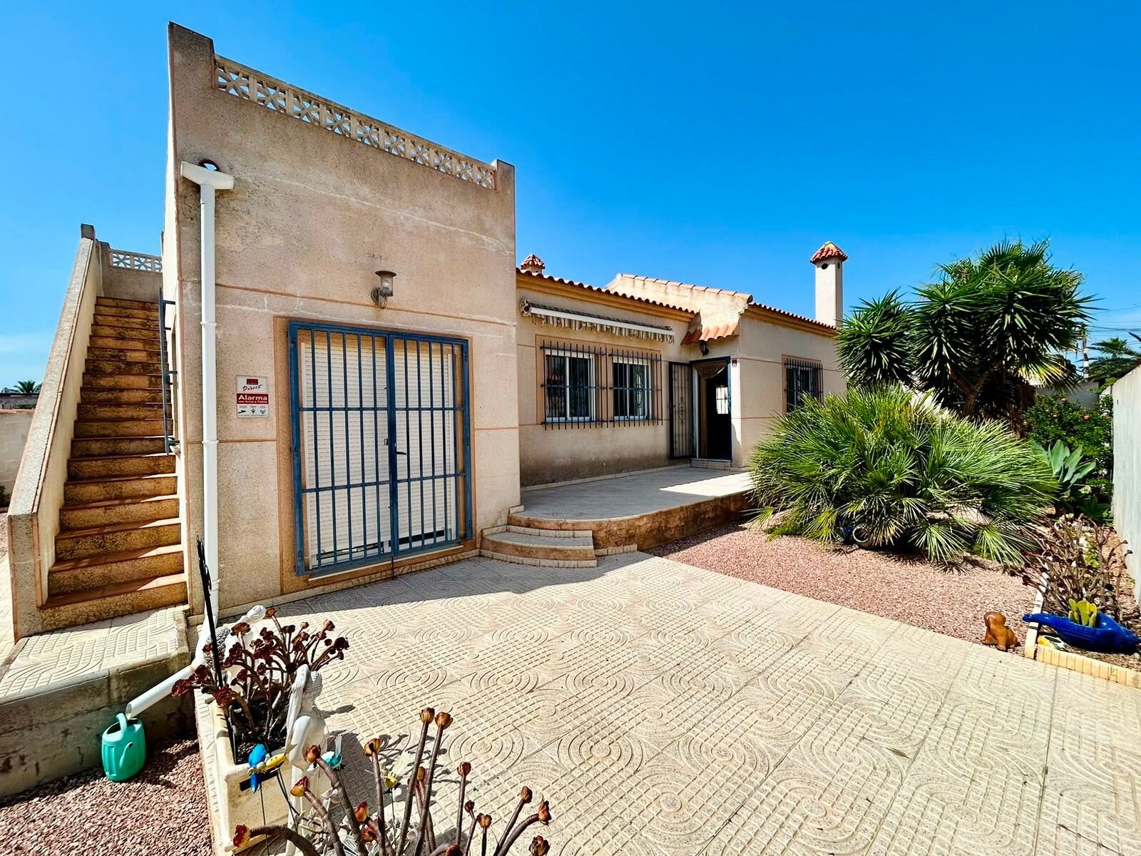 4-Bedroom Villa in San Luis, Torrevieja - Image 22