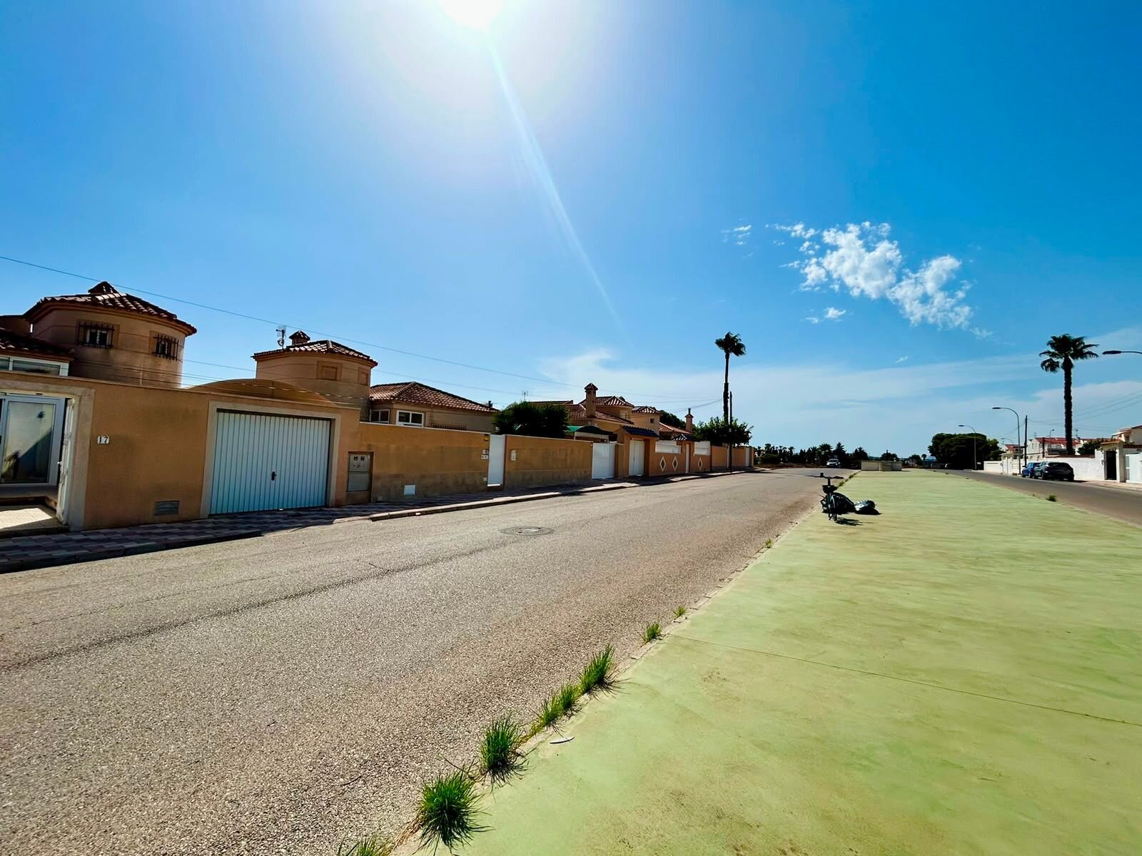 4-Bedroom Villa in San Luis, Torrevieja - Image 6
