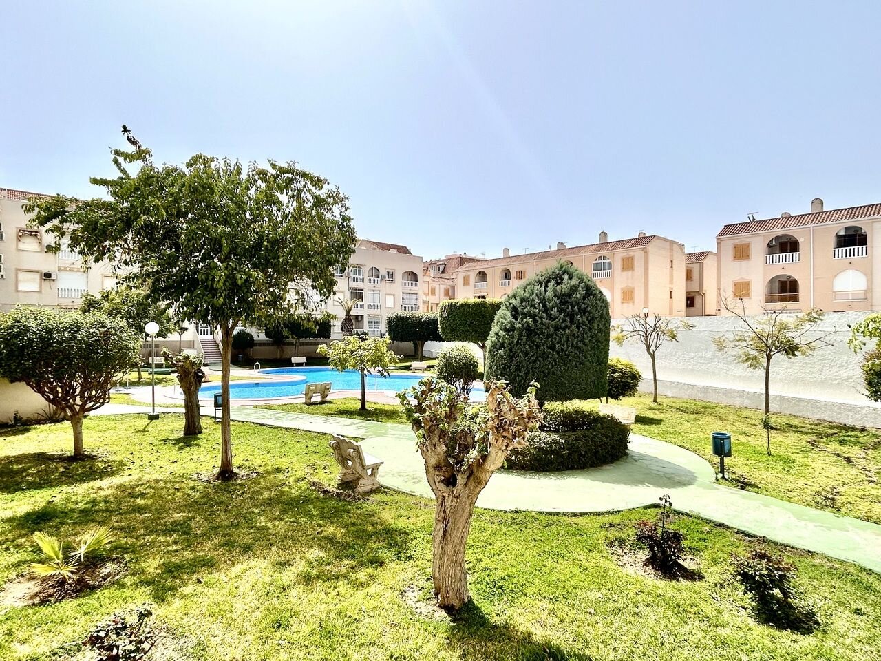 2-Bedroom Apartment in Centro, Torrevieja - Image 21