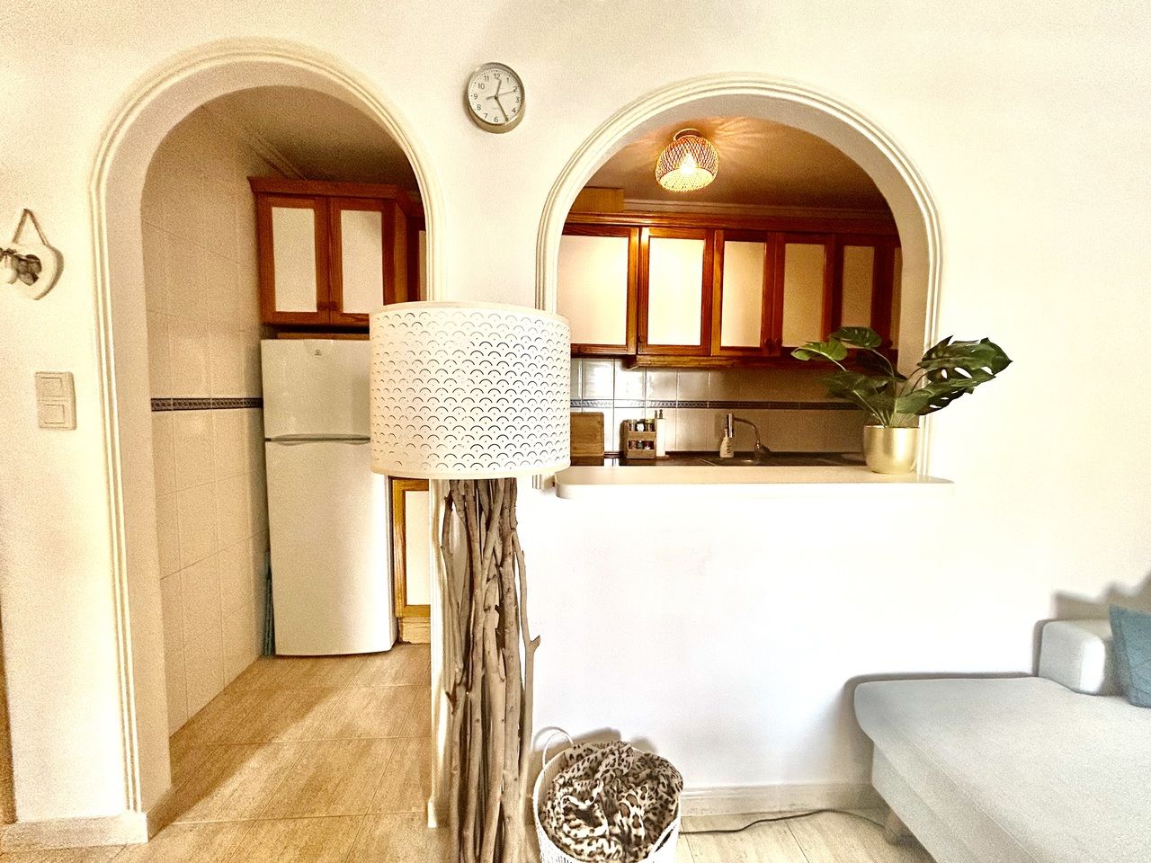 2-Bedroom Apartment in Centro, Torrevieja - Image 8