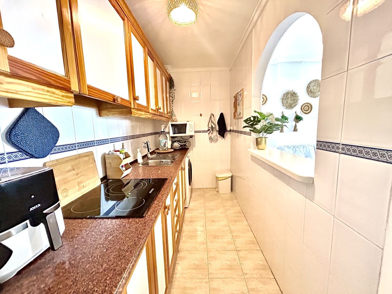 2-Bedroom Apartment in Centro, Torrevieja - Image 9