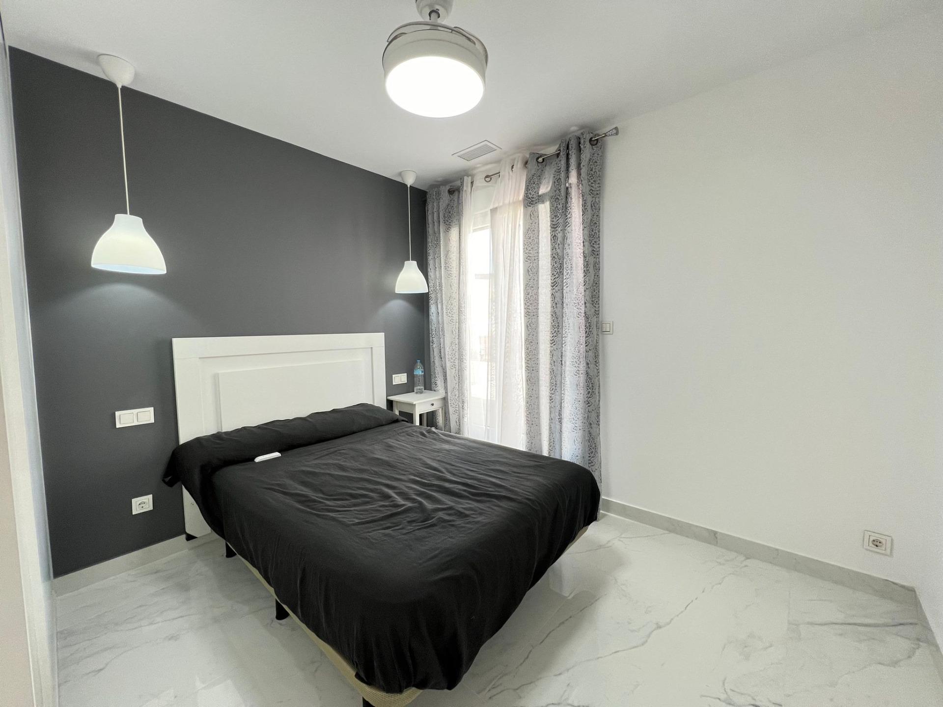 5-Bedroom Villa in Torrevieja - Image 24