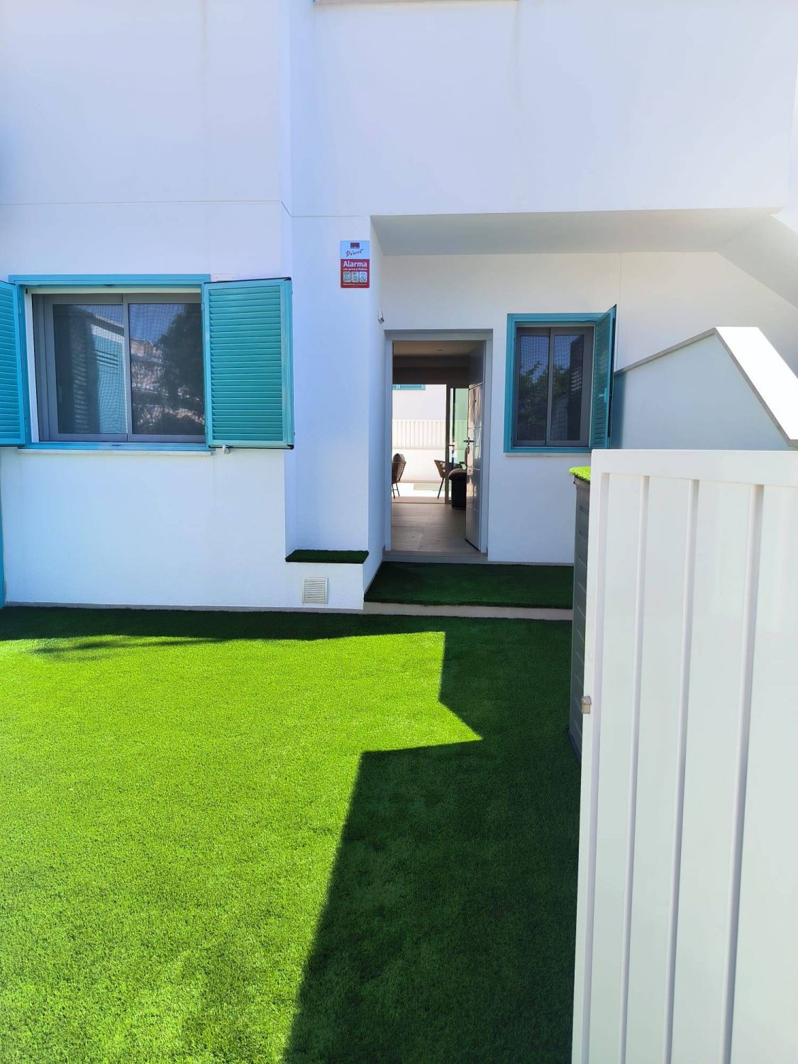 3-Bedroom Bungalow in El Mojón, Pilar de la Horadada - Image 1