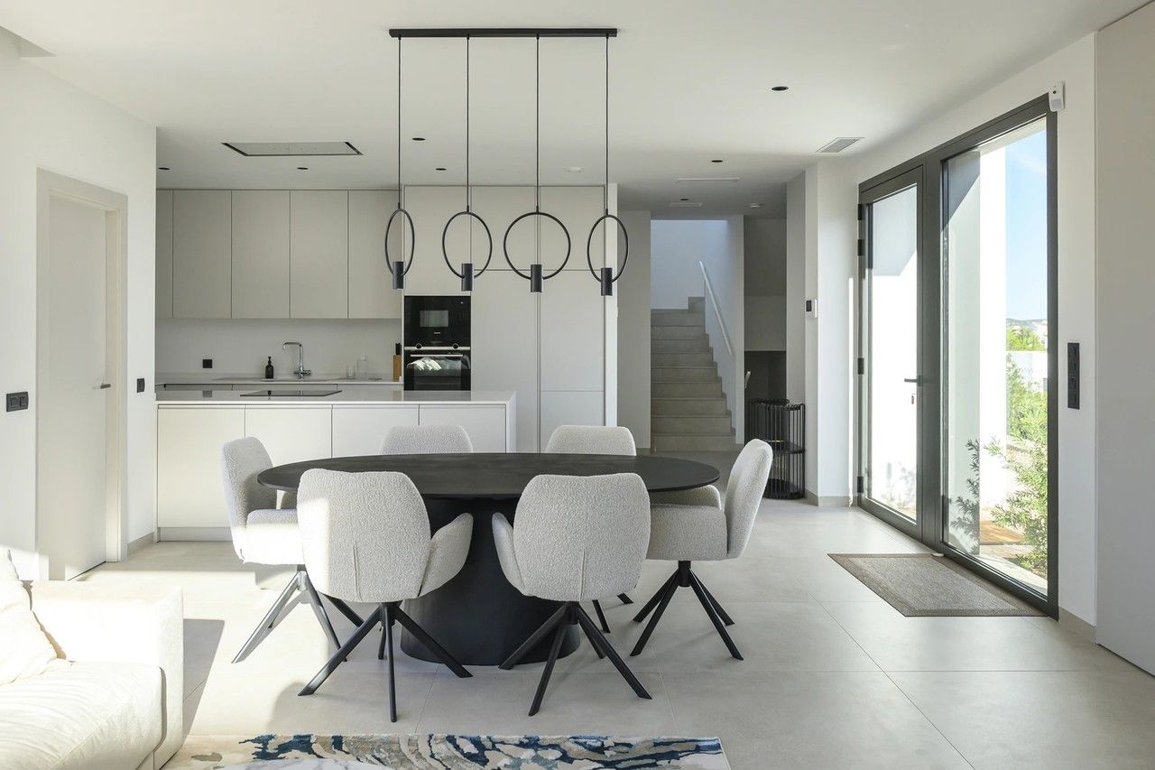 3-Bedroom Villa in Orihuela - Image 11