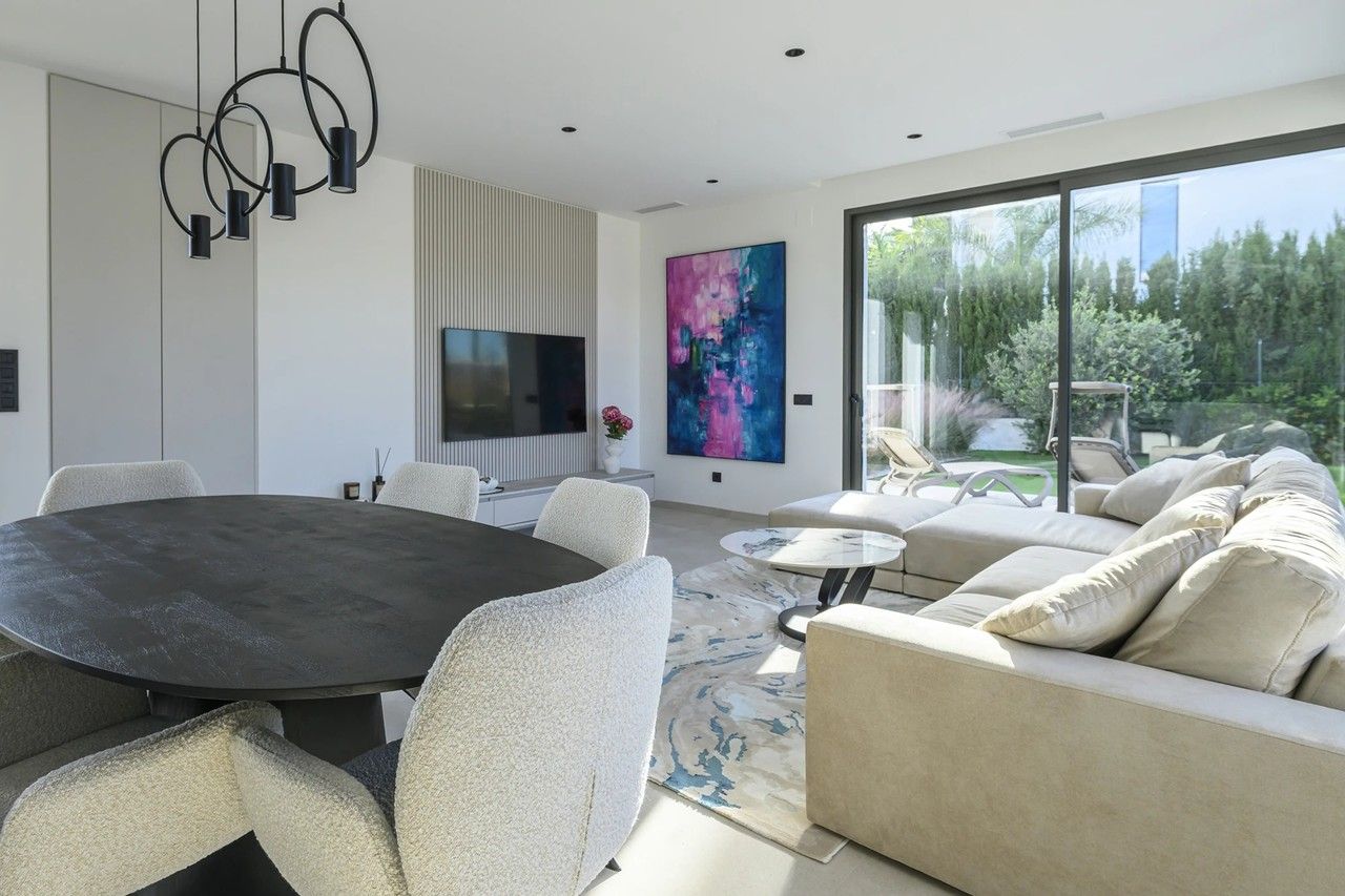 3-Bedroom Villa in Orihuela - Image 6