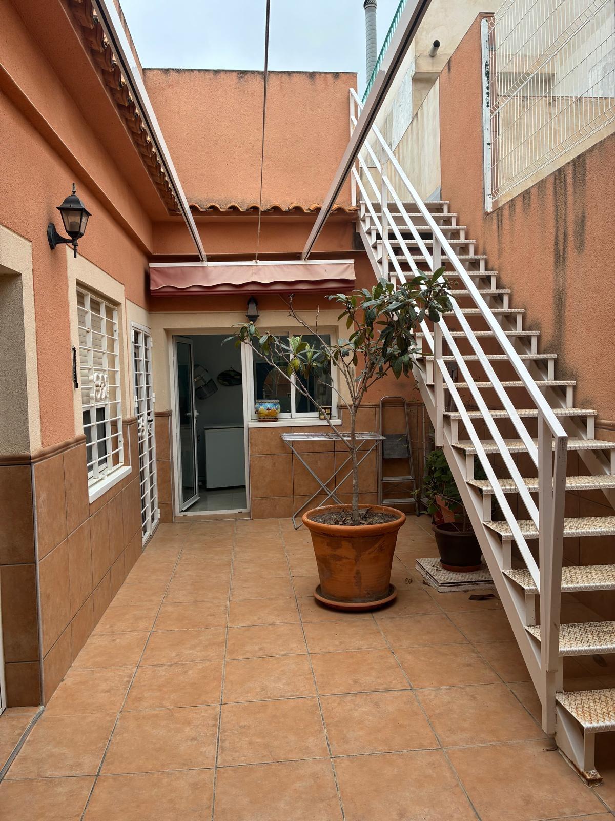 3-Bedroom House in Pueblo 3, Algorfa - Image 8