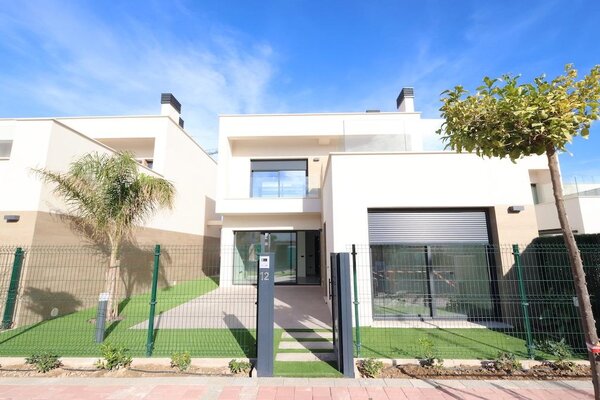 Villa in Los Alcázares