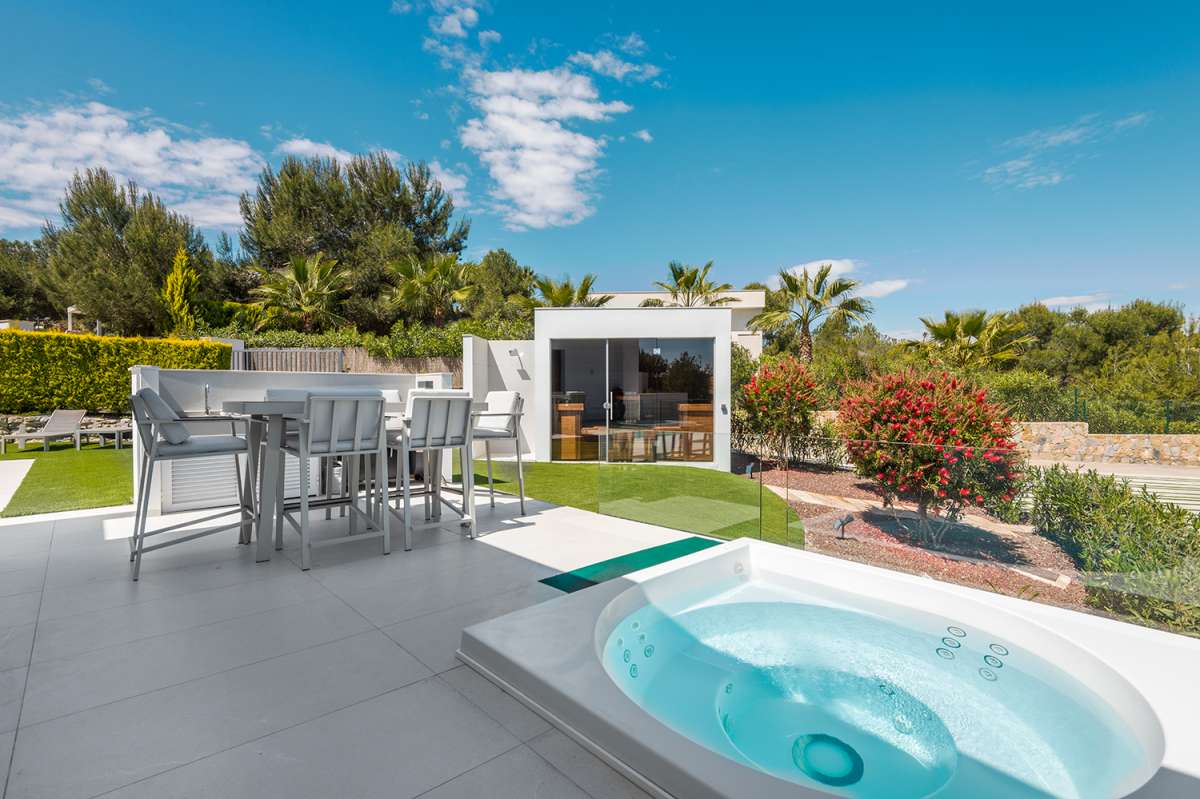 5-Bedroom Villa in Las Colinas Golf, Orihuela - Image 10