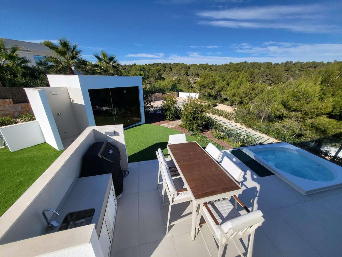 5-Bedroom Villa in Las Colinas Golf, Orihuela - Image 40