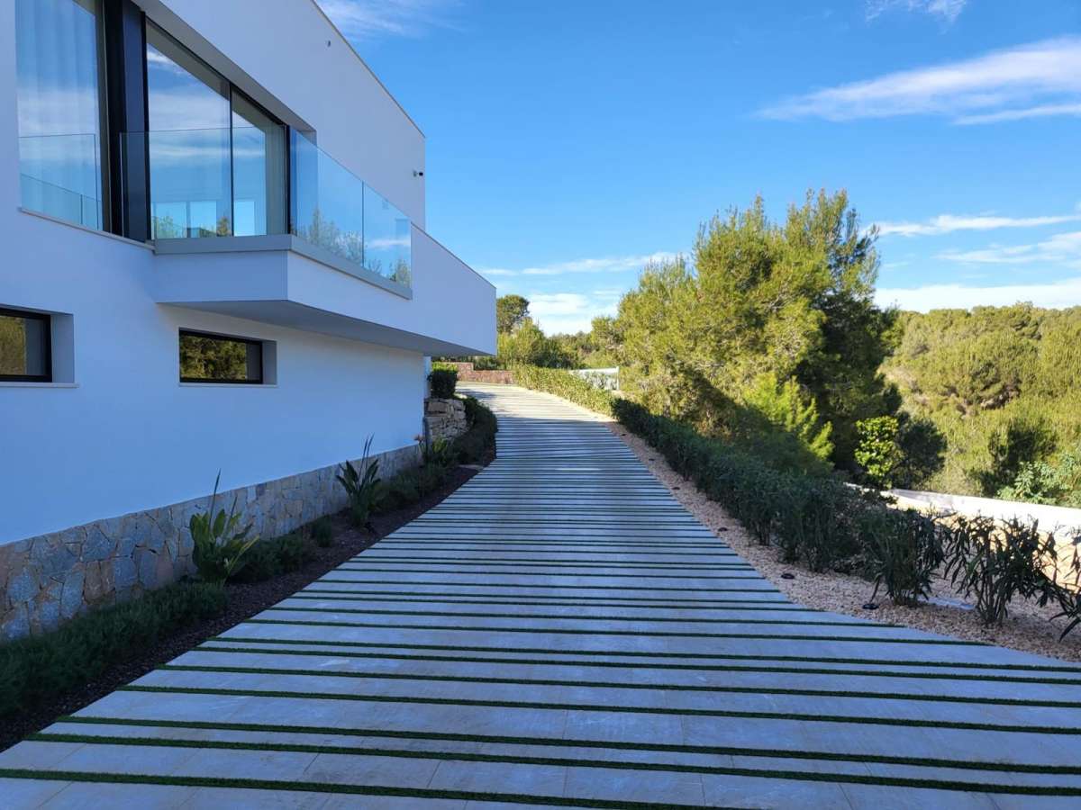 5-Bedroom Villa in Las Colinas Golf, Orihuela - Image 46