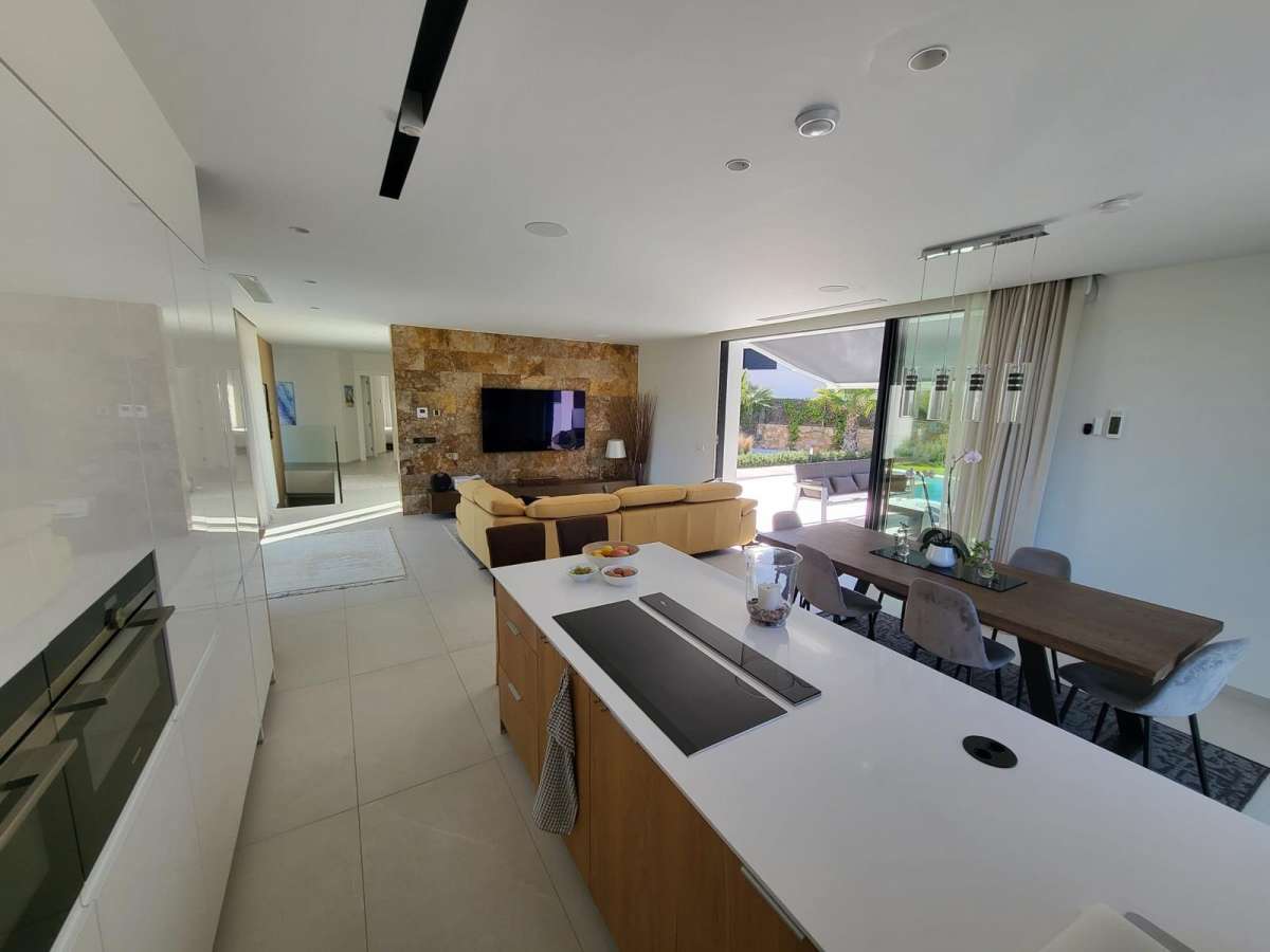 5-Bedroom Villa in Las Colinas Golf, Orihuela - Image 7