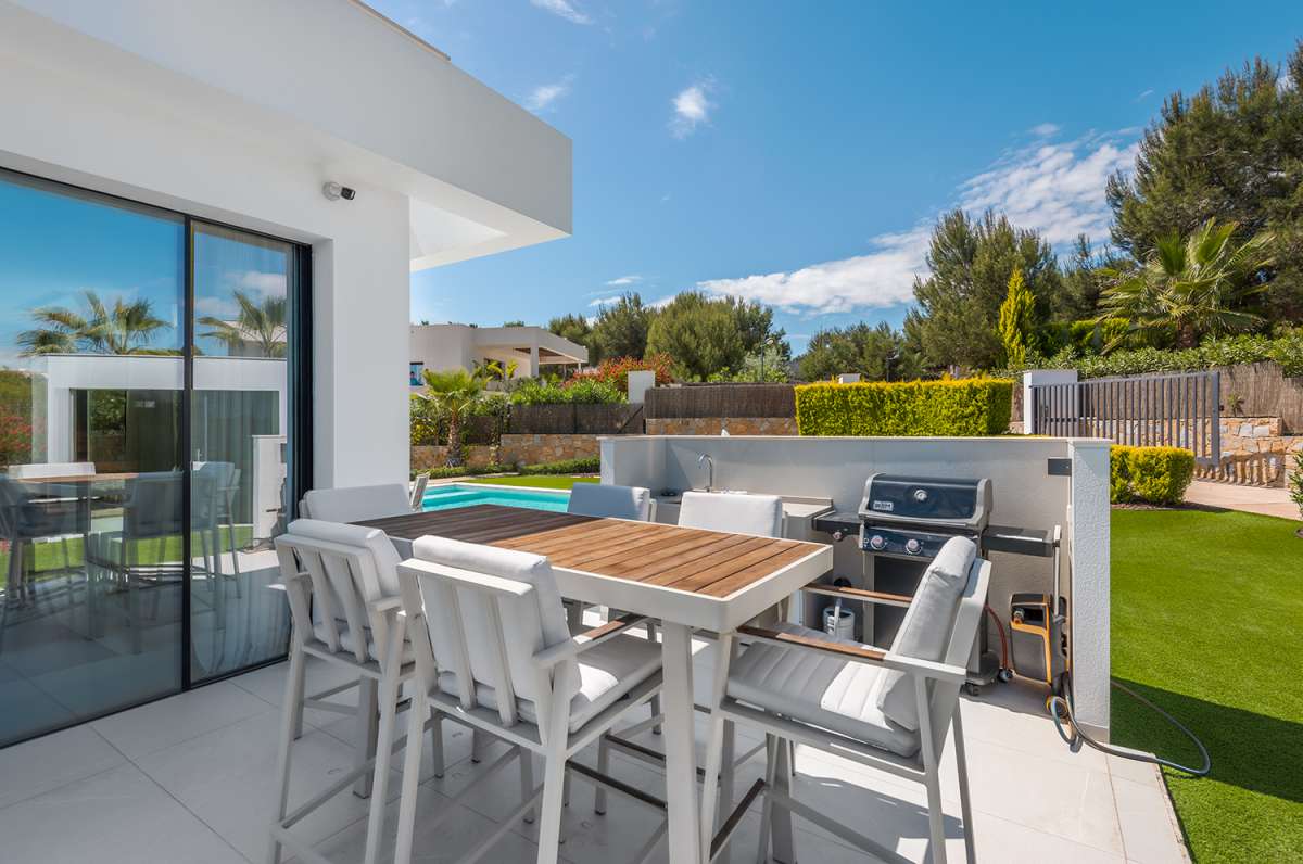 5-Bedroom Villa in Las Colinas Golf, Orihuela - Image 9