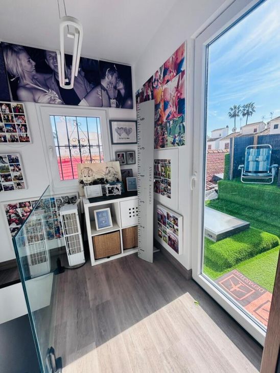 4-Bedroom House in San Miguel de Salinas - Image 35