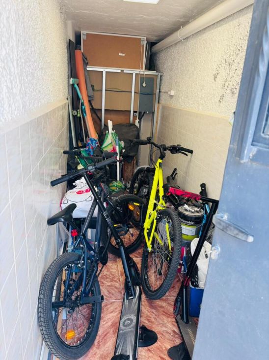 4-Bedroom House in San Miguel de Salinas - Image 43