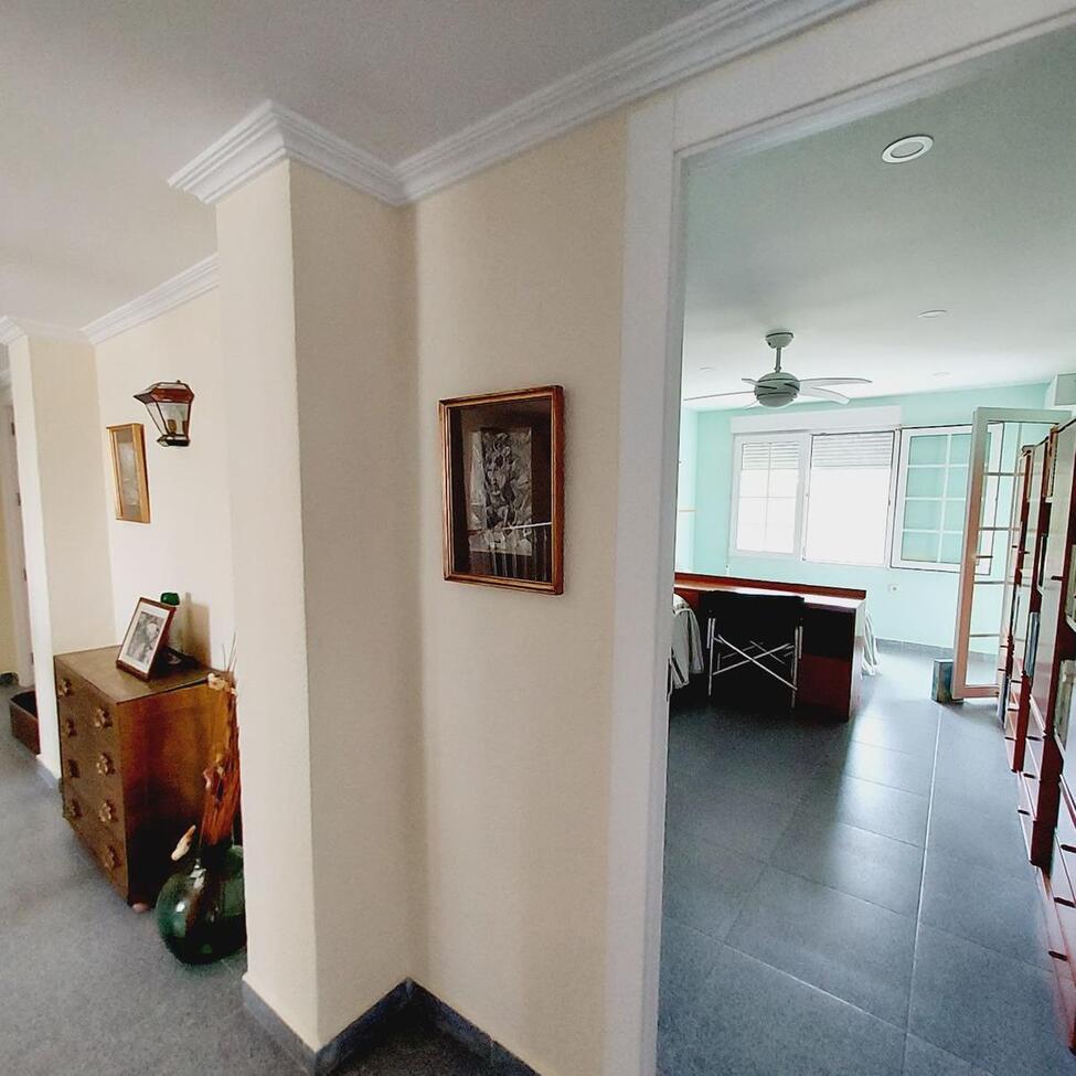 7-Bedroom Villa in Lomas de Cabo Roig, Orihuela Costa - Image 21