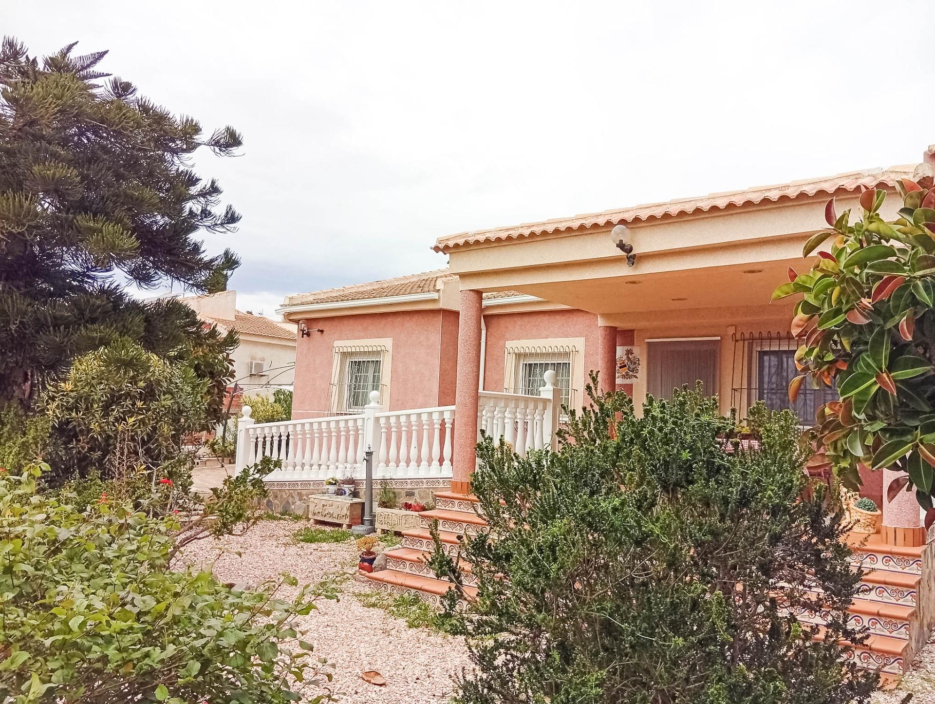 4-Bedroom Villa in Torrevieja - Image 5