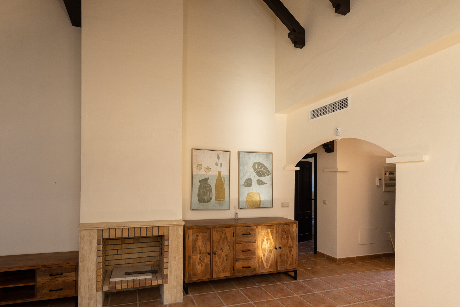 3-Bedroom Detached House in Fuente Alamo - Image 9