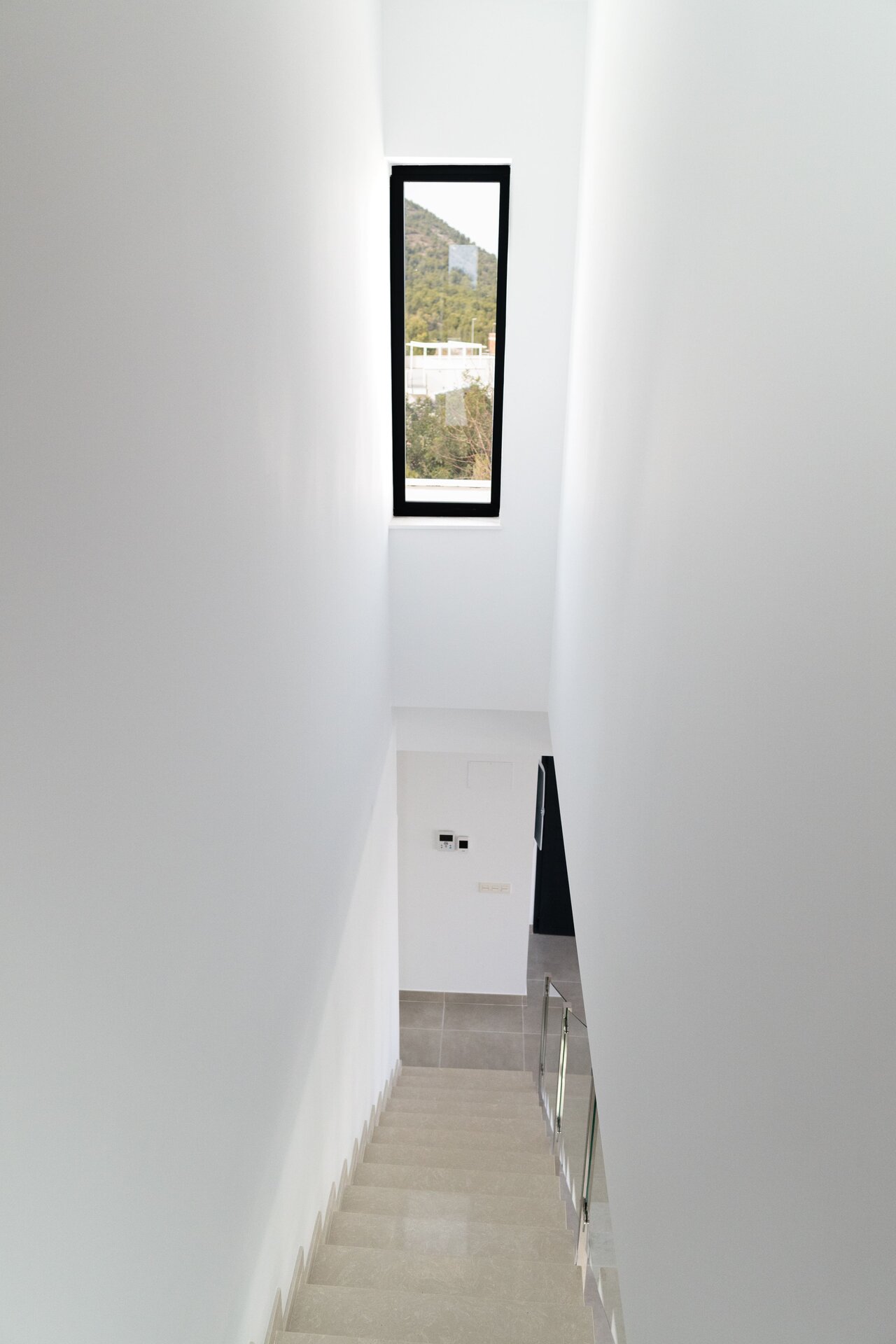 3-Bedroom Detached House in Polop - Image 5