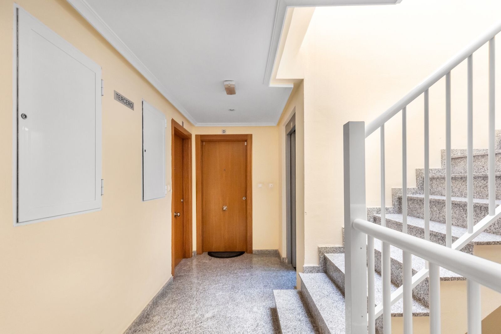 1-Bedroom Apartment in Punta Prima, Torrevieja - Image 23