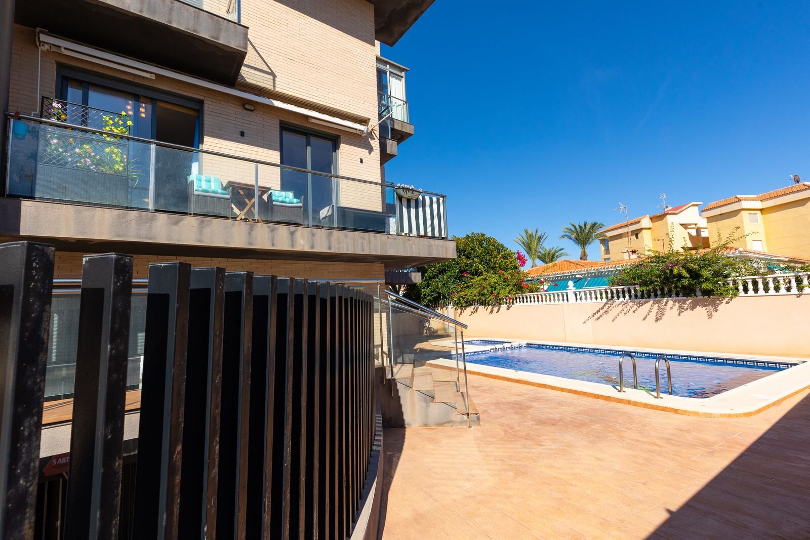 1-Bedroom Apartment in Punta Prima, Torrevieja - Image 25