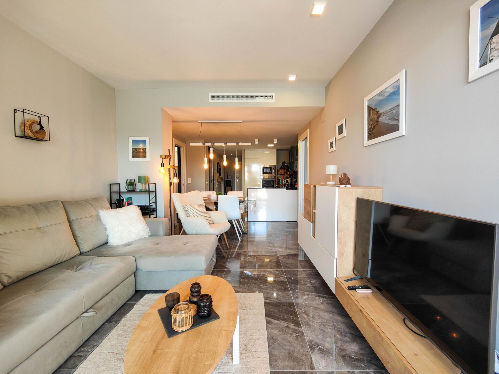 2-Bedroom Apartment in Pau 8, Orihuela Costa - Image 11