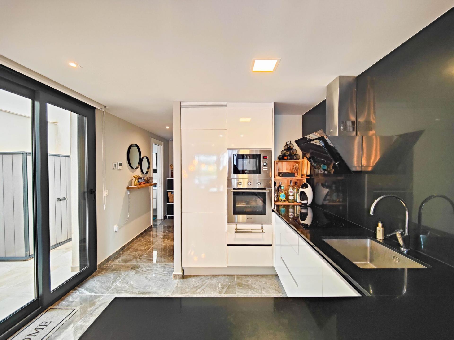 2-Bedroom Apartment in Pau 8, Orihuela Costa - Image 14