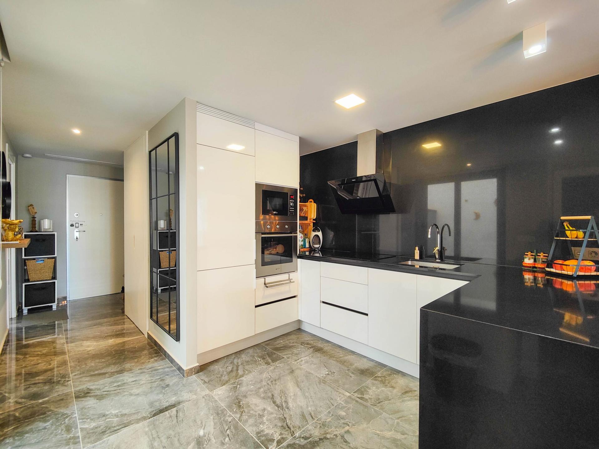 2-Bedroom Apartment in Pau 8, Orihuela Costa - Image 15