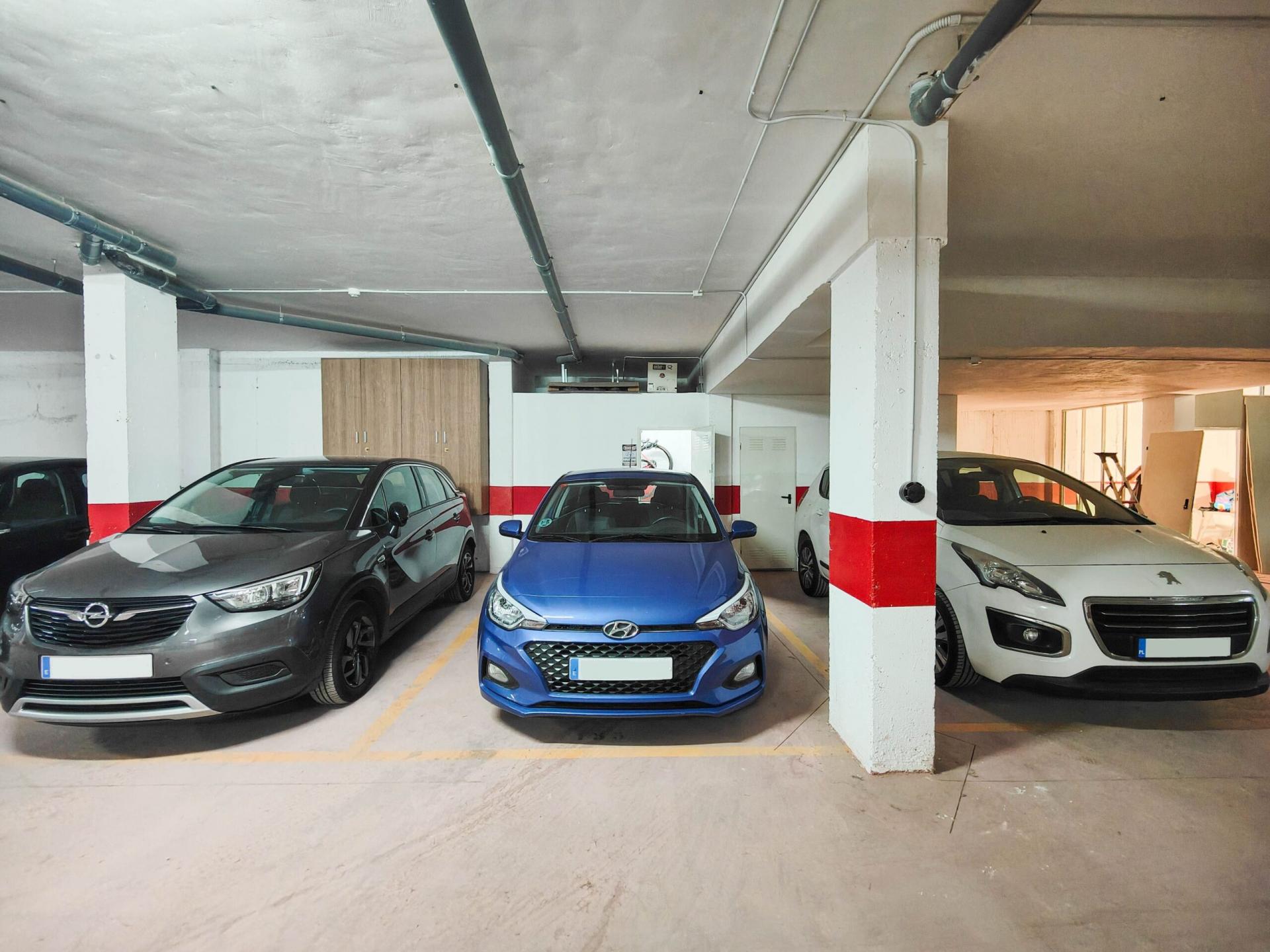 2-Bedroom Apartment in Pau 8, Orihuela Costa - Image 31