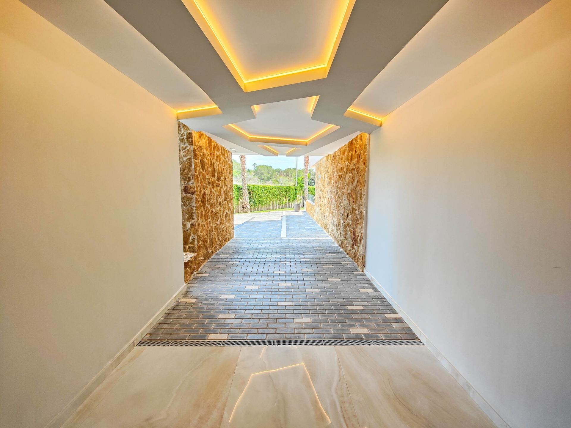 2-Bedroom Apartment in Pau 8, Orihuela Costa - Image 33