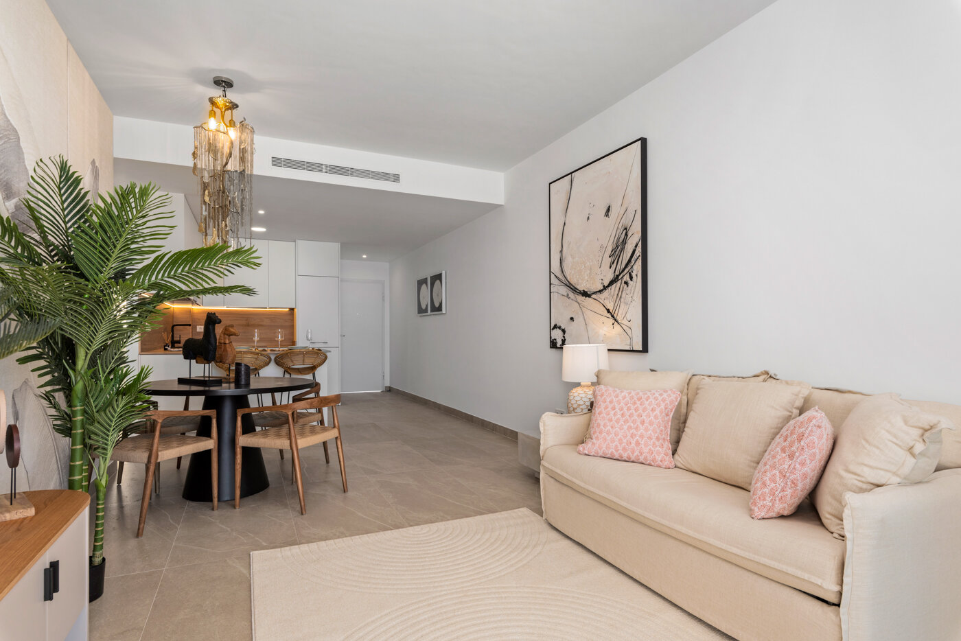 2-Bedroom Apartment in Benijófar - Image 2
