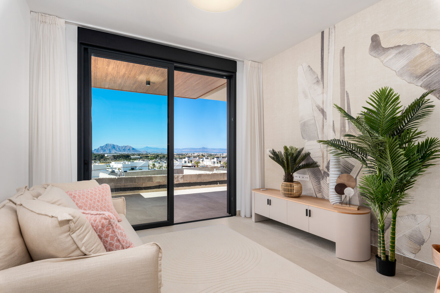 2-Bedroom Apartment in Benijófar - Image 25