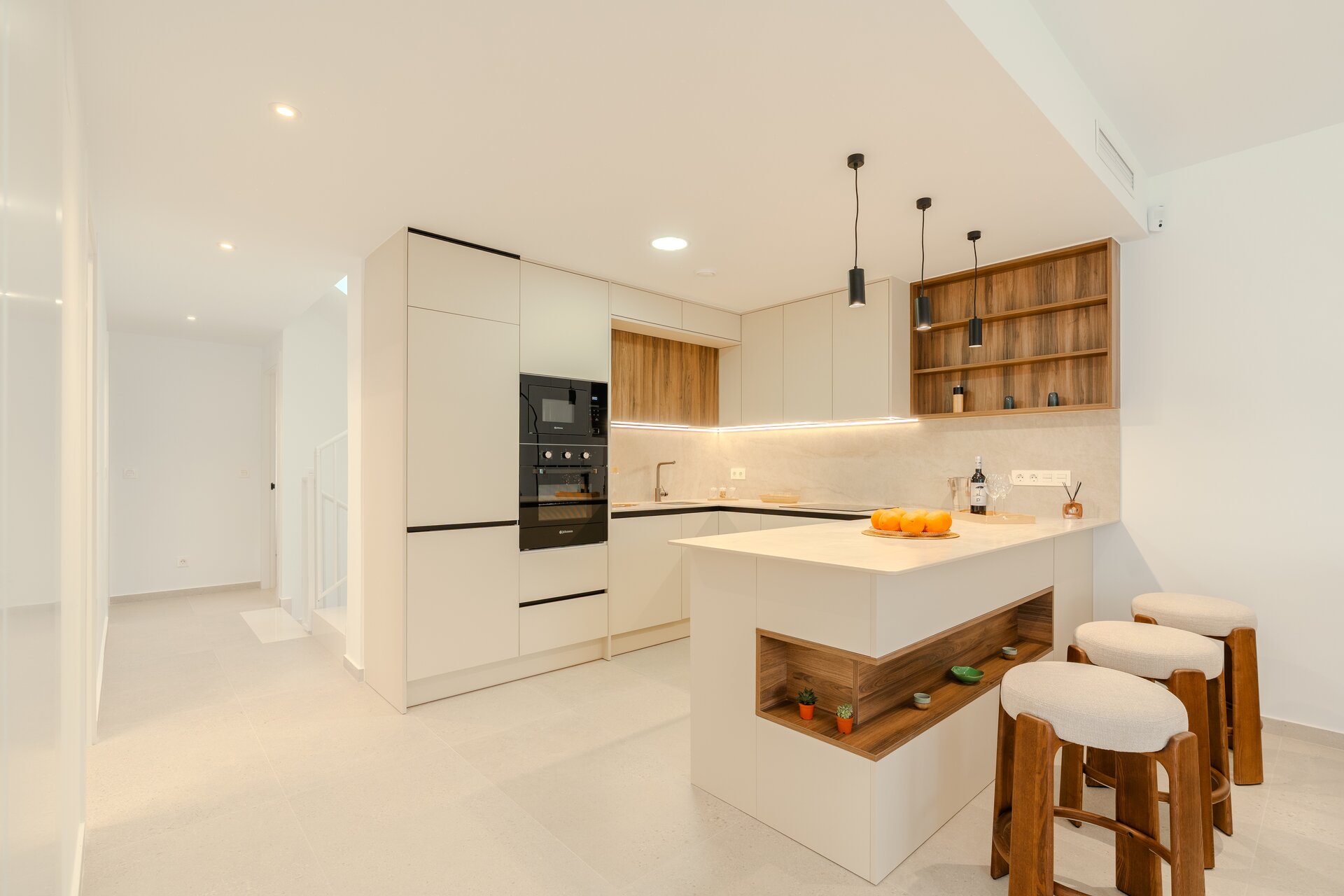 3-Bedroom Townhouse in Los Alcázares - Image 12